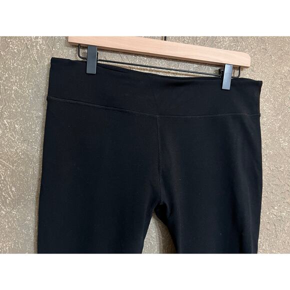 Fabletics Salar Leggings Pants Size XL Color - Black - Picture 4 of 7